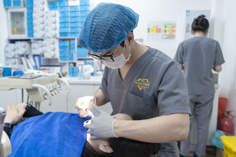 Bác sĩ tư vấn chuyên sâu